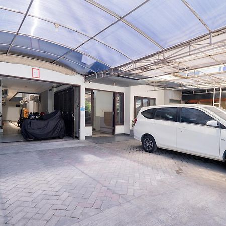 OYO Flagship 90524 Holistay Surabaya New Bagian luar foto